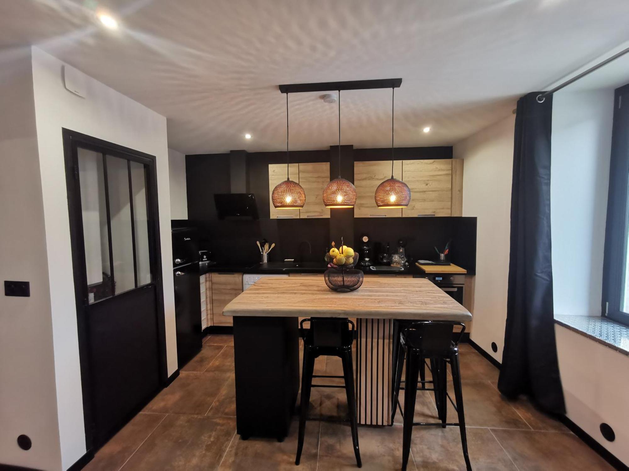 T2 Pour 4, Proche Versailles, Paris Et La Defense * Le Port-Marly