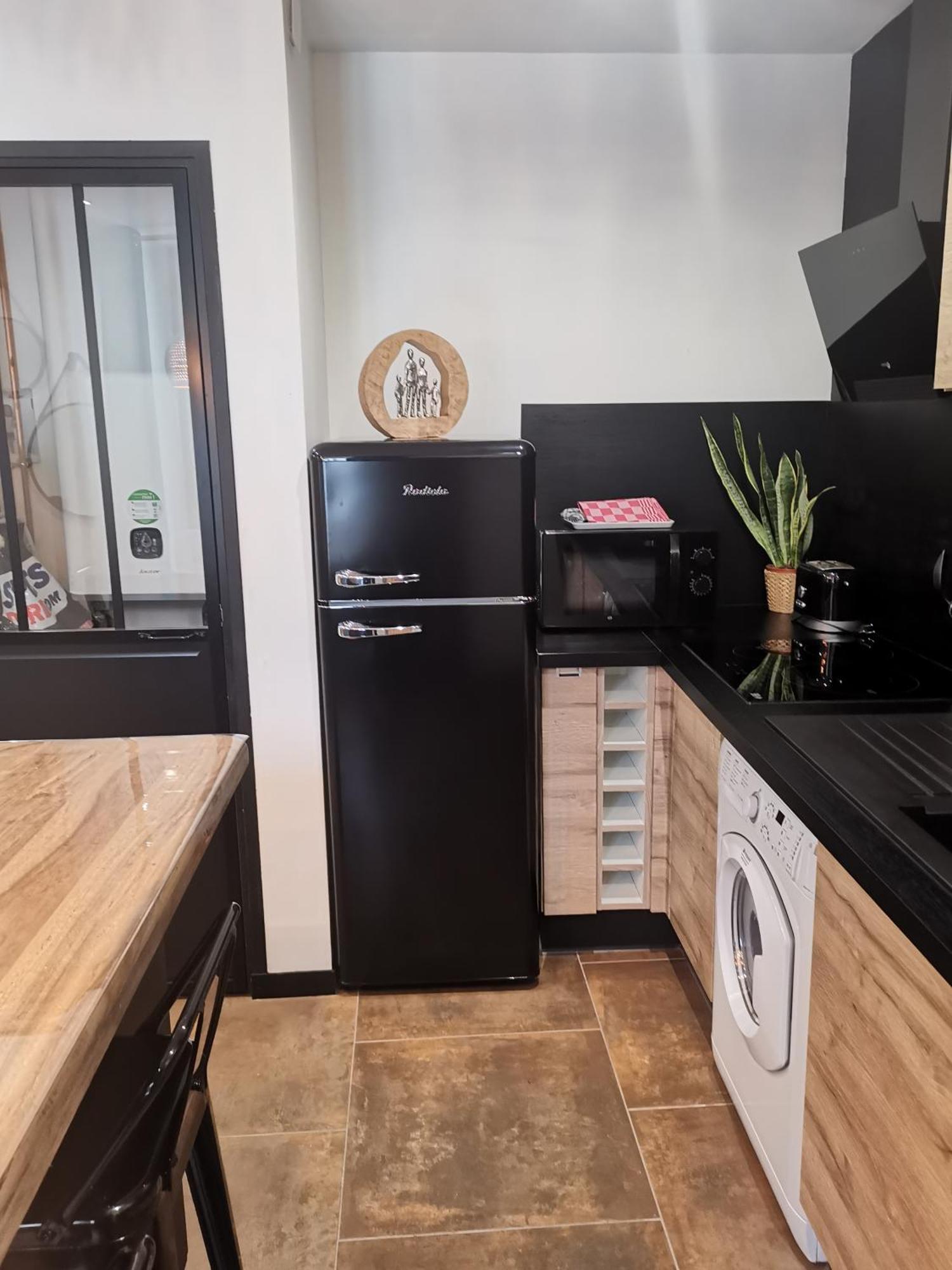 T2 Pour 4, Proche Versailles, Paris Et La Defense Apartment *